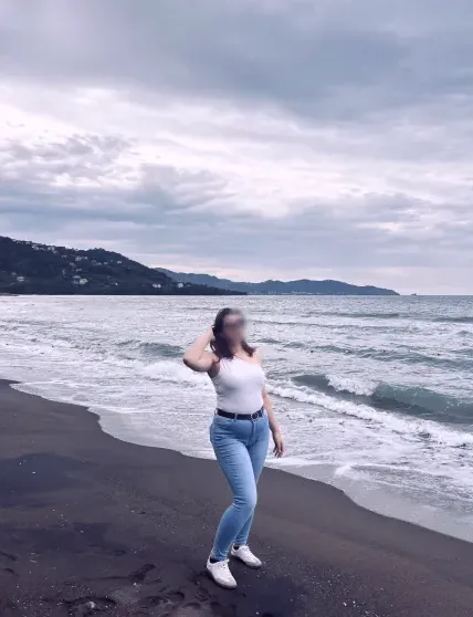 Saskia, 21