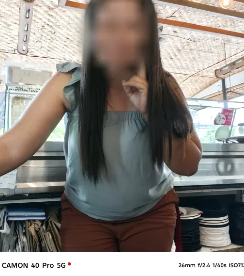 Yasmin, 33